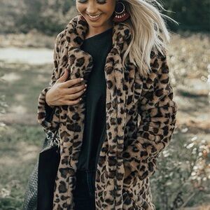 Impressions Women’s Influencer Life Plush Leopard Coat Size M, Color Brown, Soft